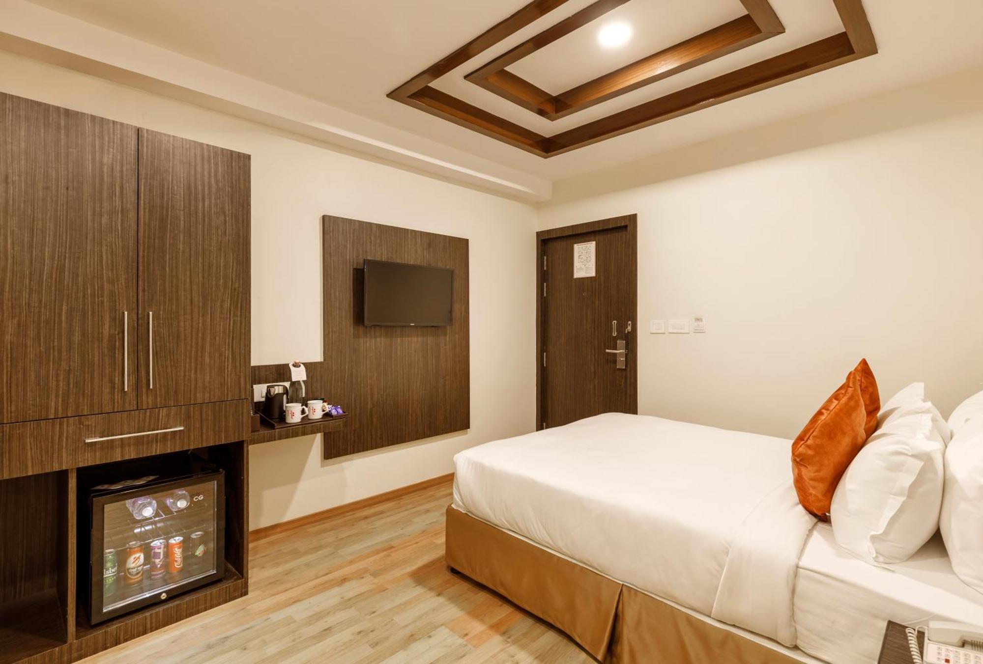 Hotel Sabrina, Kathmandu Buitenkant foto