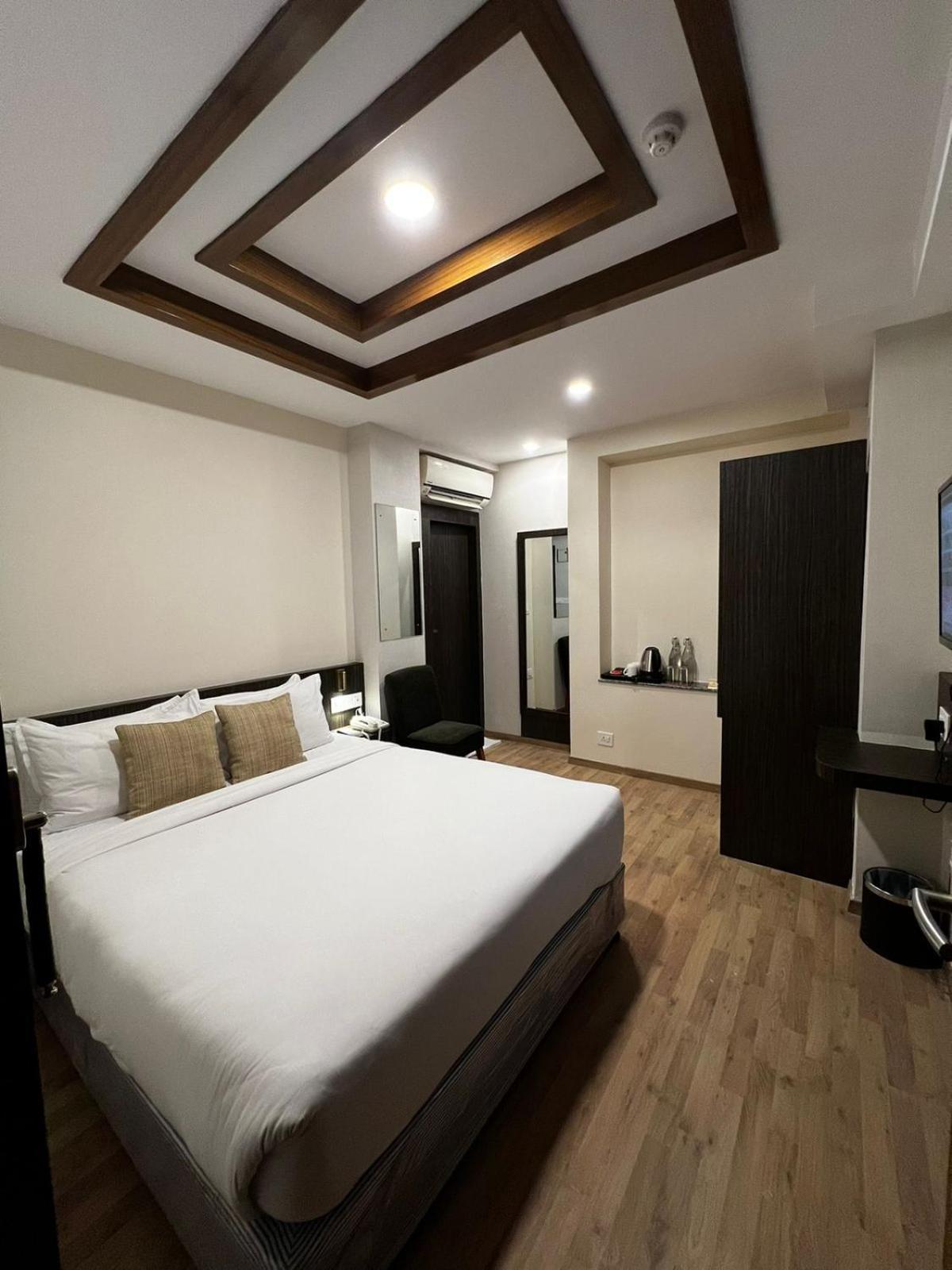 Hotel Sabrina, Kathmandu Buitenkant foto