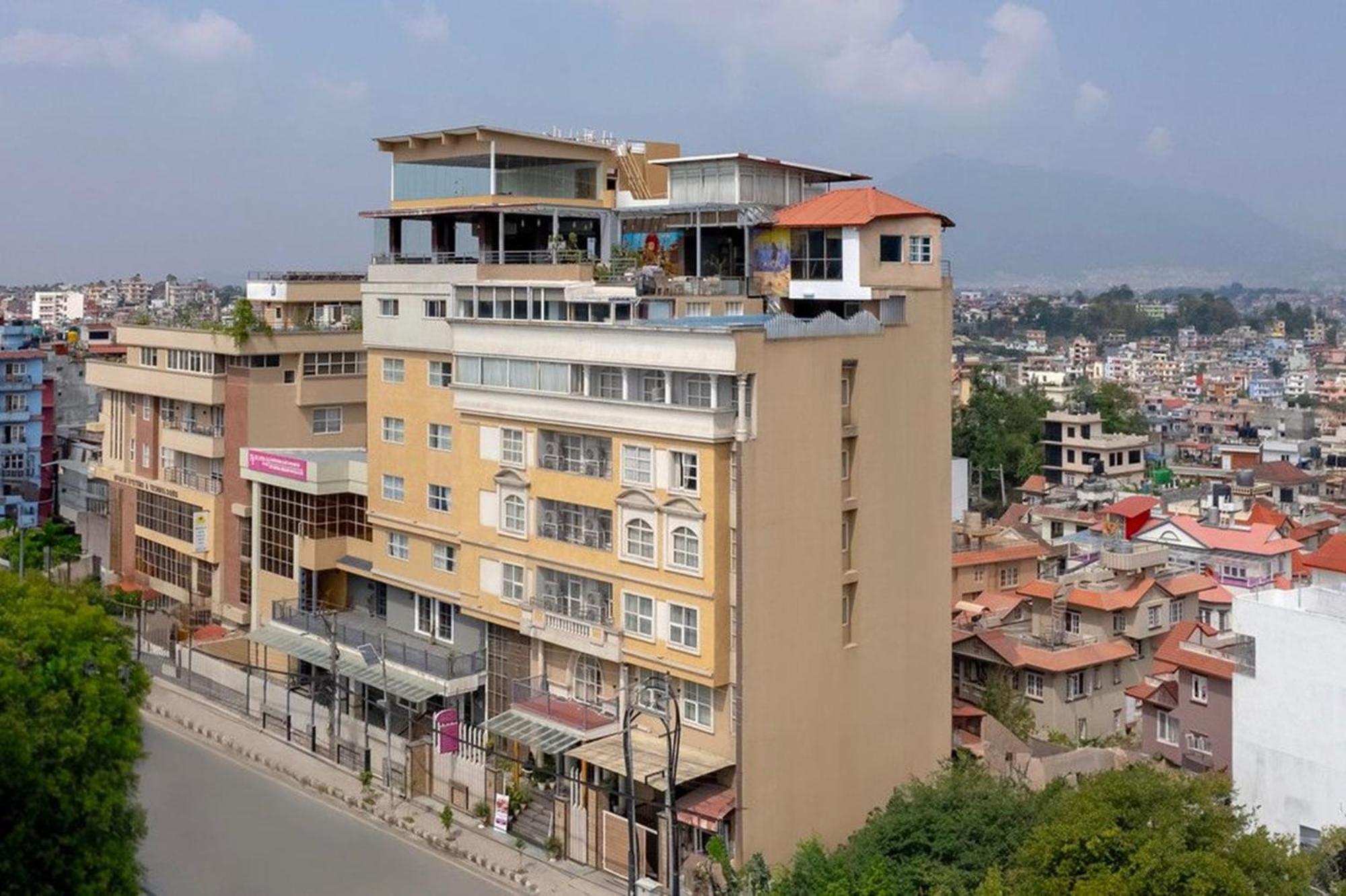 Hotel Sabrina, Kathmandu Buitenkant foto